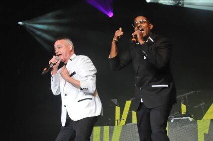 Kid 'n Play perform onstage as part of 'I Love the 90's' at Cedar Park Center.