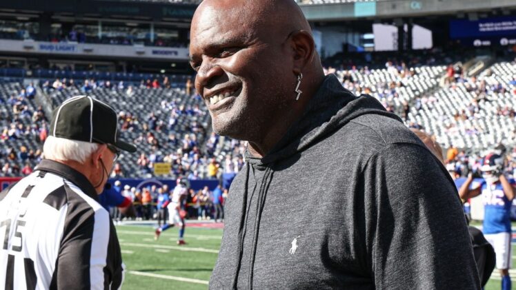 Former New York Giants linebacker Lawrence Taylor