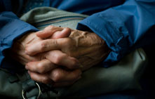 hands_221[1].jpg